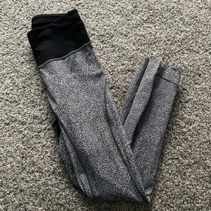 lululemon run the day 7/8 leggings, size 4